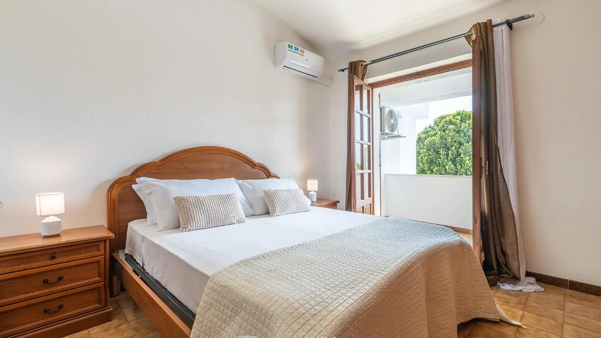 Domo De Iannas By Propertize Apartamento Quartu SantʼElena Itália